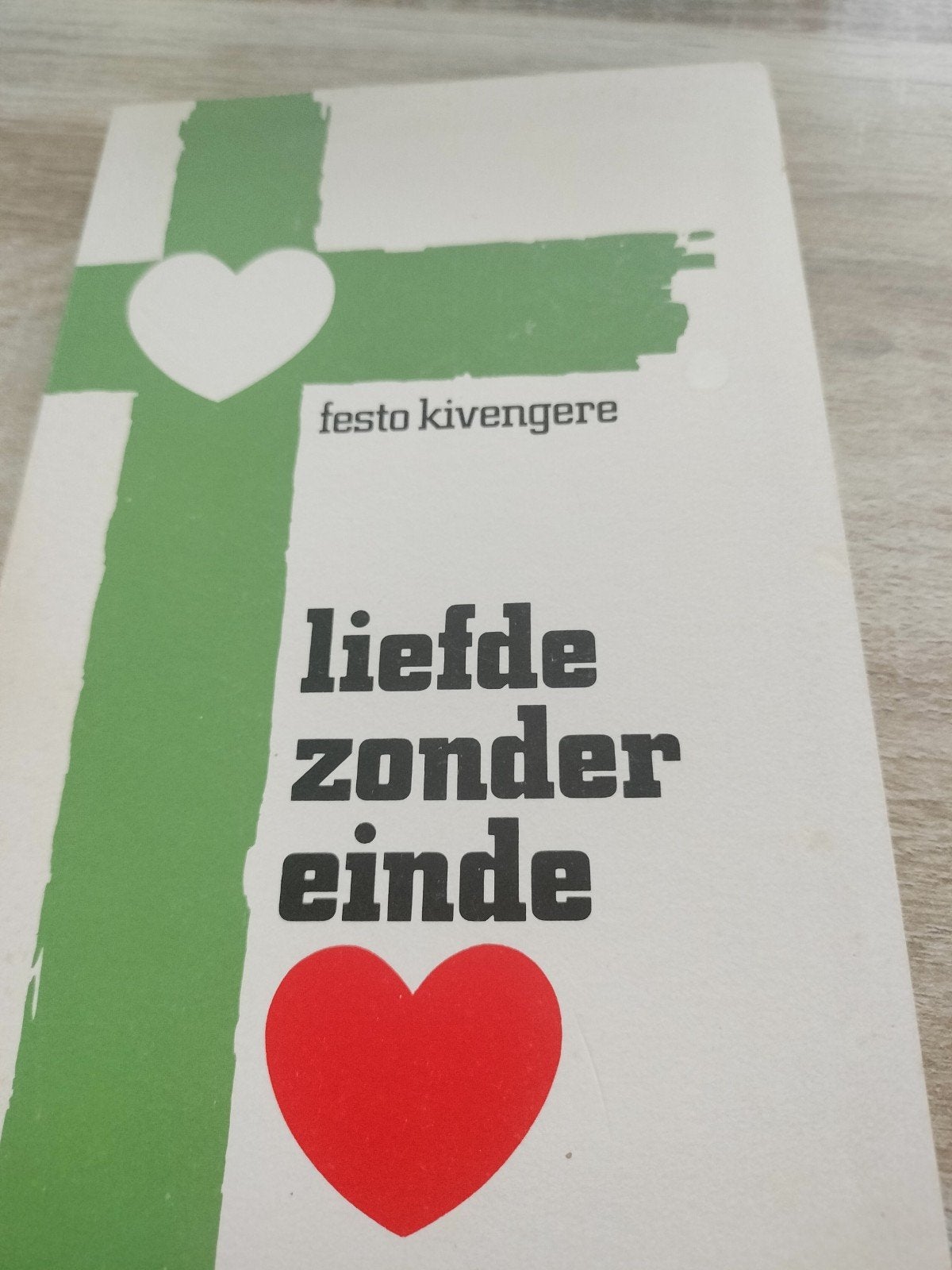 Liefde Zonder Einde - Festo Kivengere (Christelijk Boek), Ophalen of Verzenden