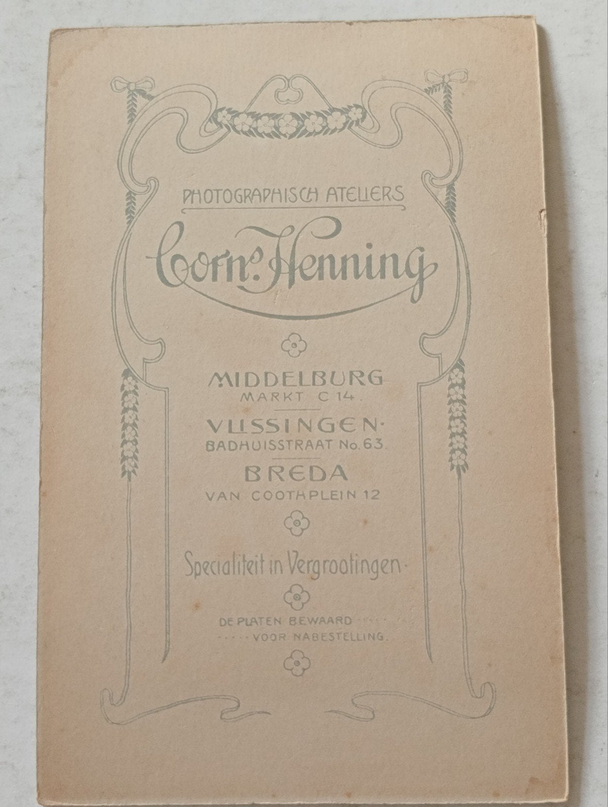 Antieke kabinetkaart foto Vrouw Corn. Henning Middelburg, Ophalen of Verzenden