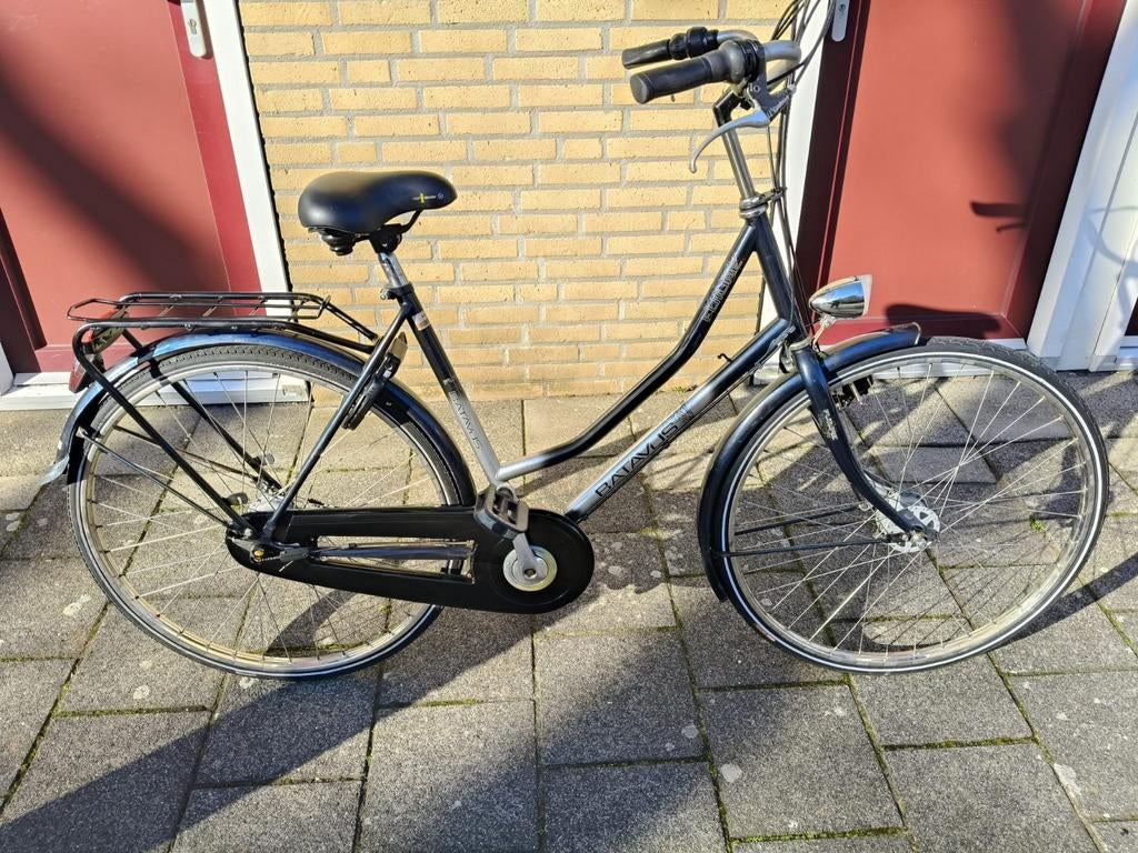 Batavus dames fiets 28 inch wielen, Fietsen en Brommers, Fietsen | Dames | Damesfietsen, 53 tot 56 cm, Versnellingen, Zo goed als nieuw