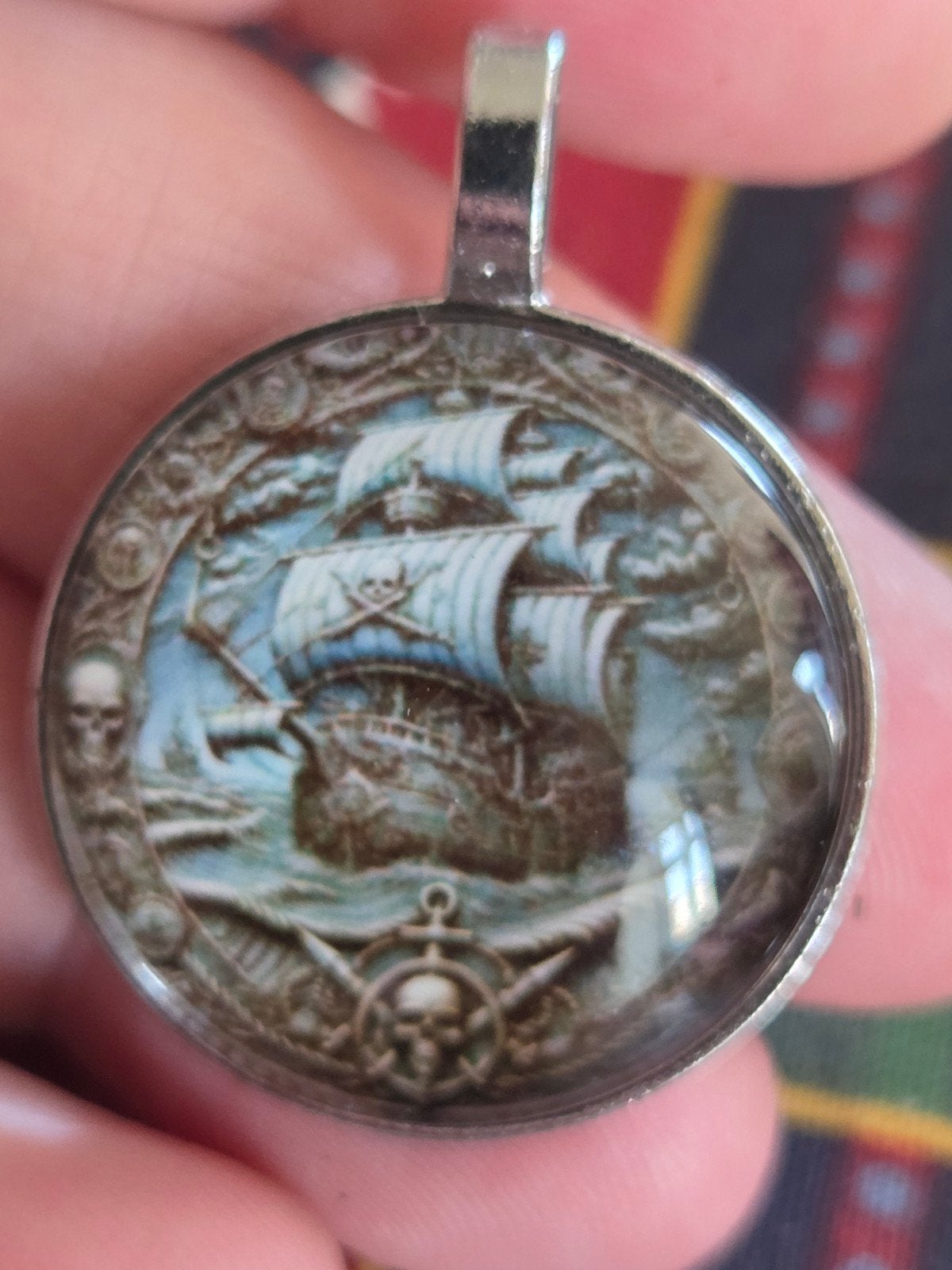 Viking Glas Hanger met Schip Motief, Glas of Kristal, Nieuw, Ophalen of Verzenden, Overige kleuren