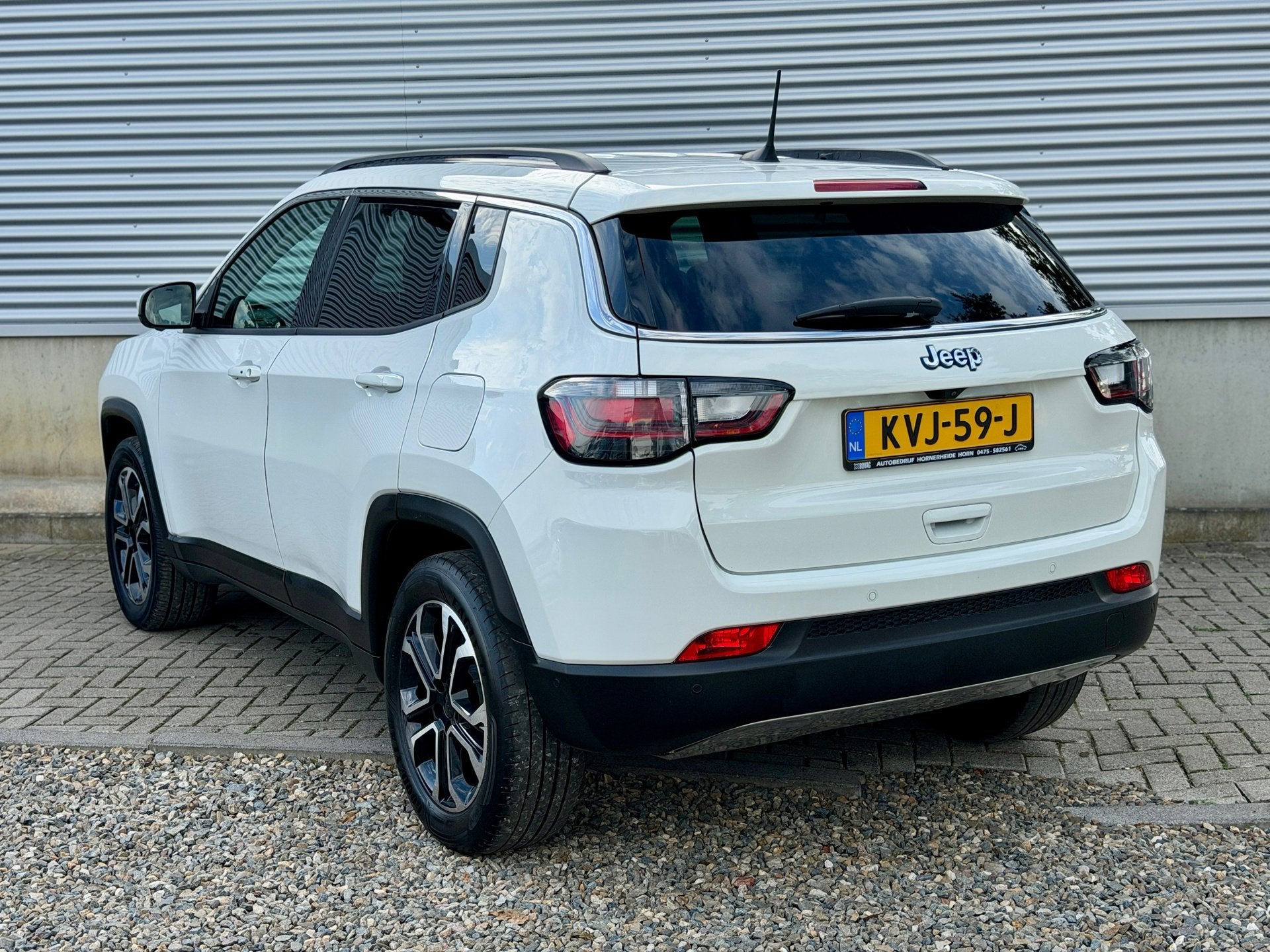 Jeep COMPASS 4xe AWD Plug-in Hybrid Electric Night Eagle [ 1, Auto's, Automaat, Dealer onderhouden, Zwart, 4 cilinders