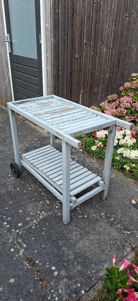 Rijdende tuintafel/buitentrolley/oppottafel, Ophalen, Gebruikt