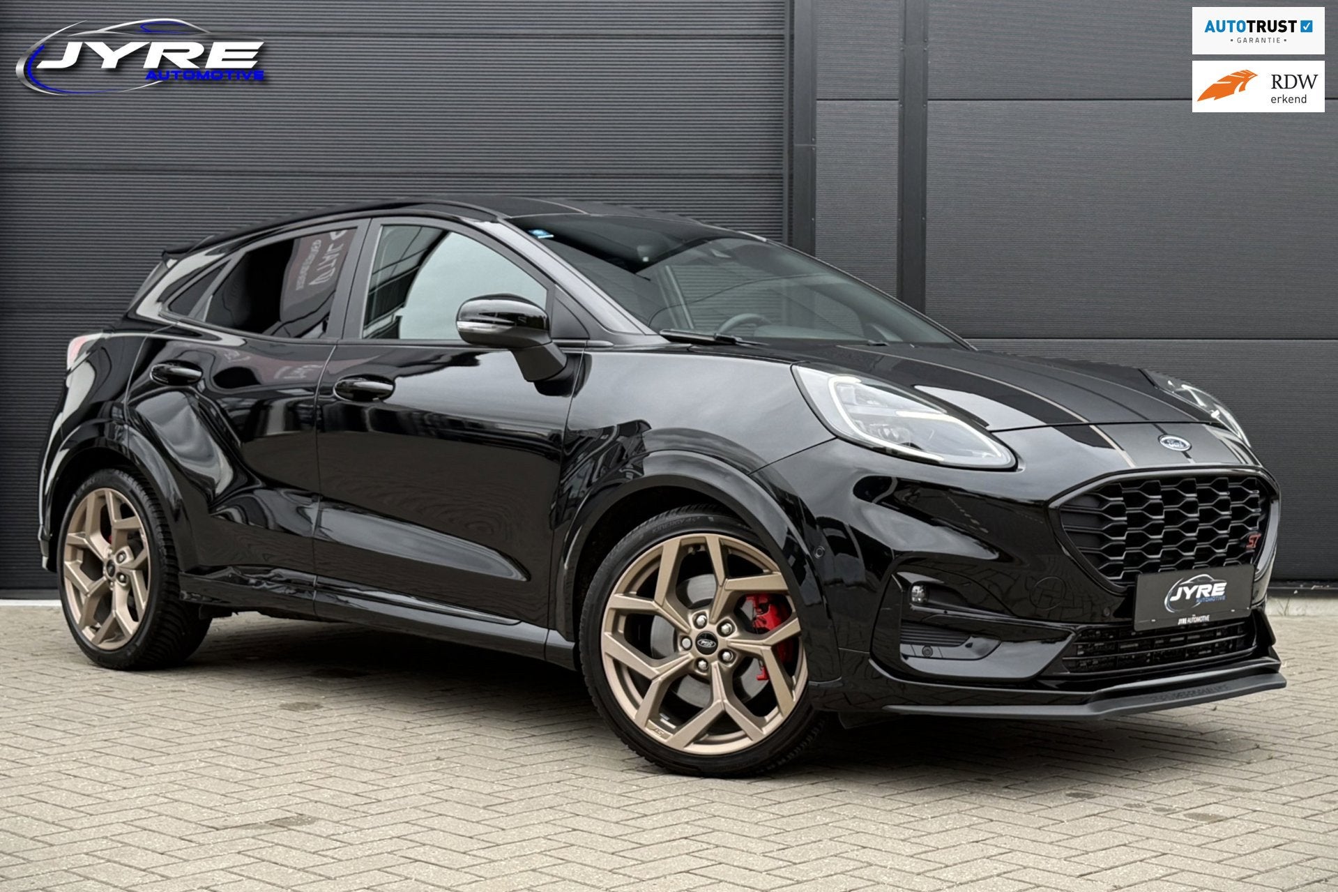 Ford Puma 1.5 ST-X Gold Edition 200 PK, Performance Pack, Fu, Auto's, Ford, Voorwielaandrijving, 1263 kg, 15 km/l, Zwart