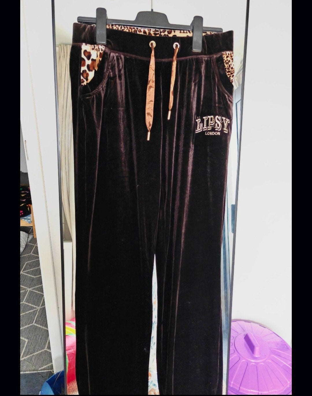 Lipsy London fluwelen broek M/L nieuw met panterprint, Maat 38/40 (M), Bruin, Nieuw, Ophalen of Verzenden