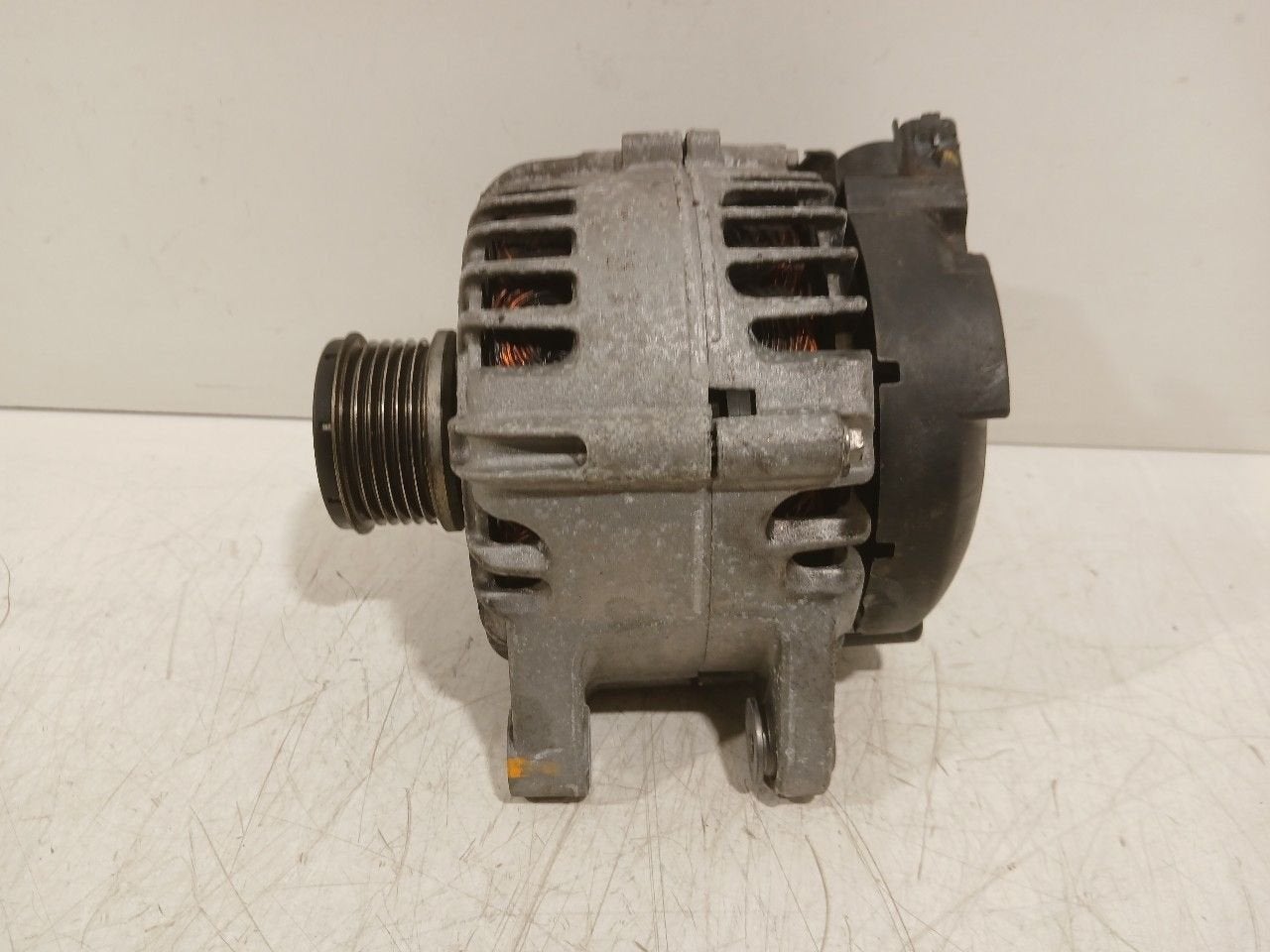 Dynamo Peugeot 2008, Auto-onderdelen, Motor en Toebehoren, Onderdelen@venauto.nl, Van der Ven Autorecycling B.V., Gebruikt, Ettenseweg 76, 4706 PB Roosendaal, The Netherlands