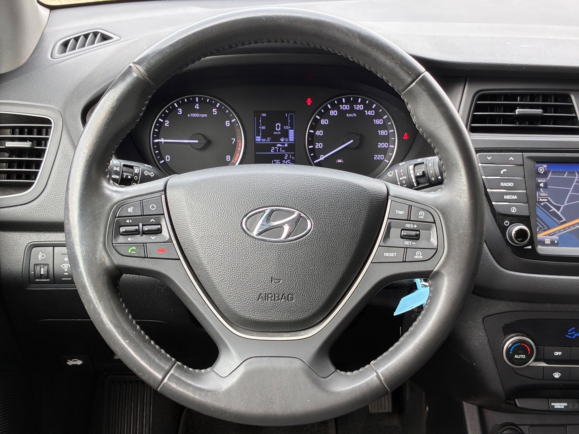 Hyundai I20 1.0 T-GDI Comfort|1e Eigenaar|Camera|Navigatie|C, Auto's, Voorwielaandrijving, 450 kg, Euro 6, Blauw