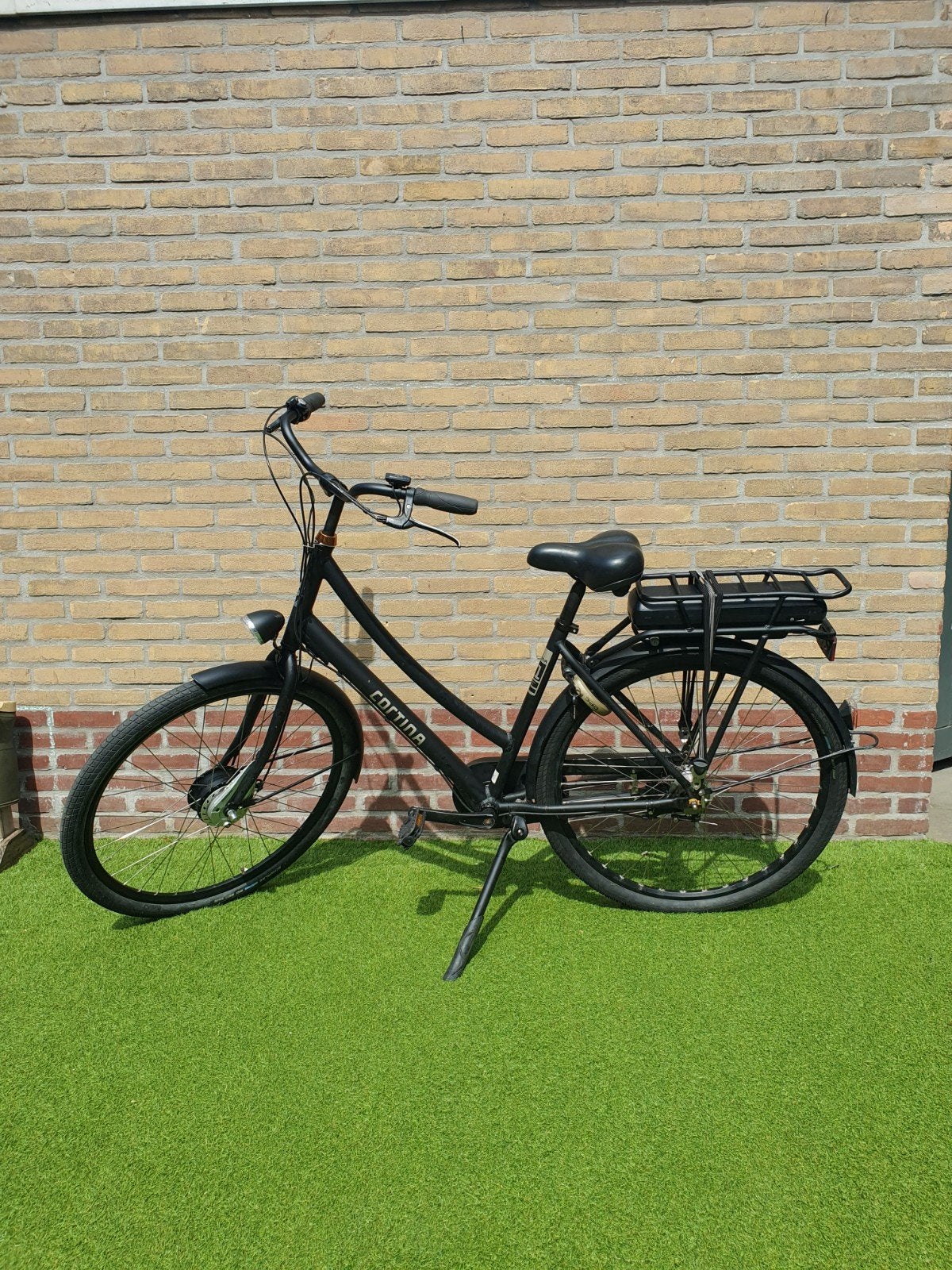 Cortina E-U1, Fietsen en Brommers, Fietsen | Dames | Omafietsen, Ophalen