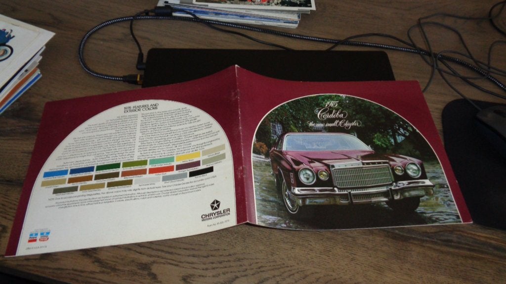 USA Folder CHRYSLER CORDOBA    1975, Verzenden, Gelezen, Overige merken