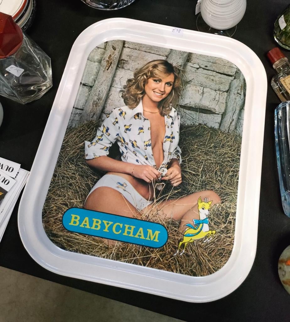 Dienblad Babycham, Ophalen