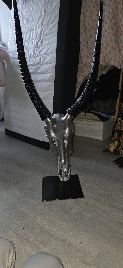Stalen skelet van een gemsbok, Ophalen, Zo goed als nieuw, Zilver, Metaal