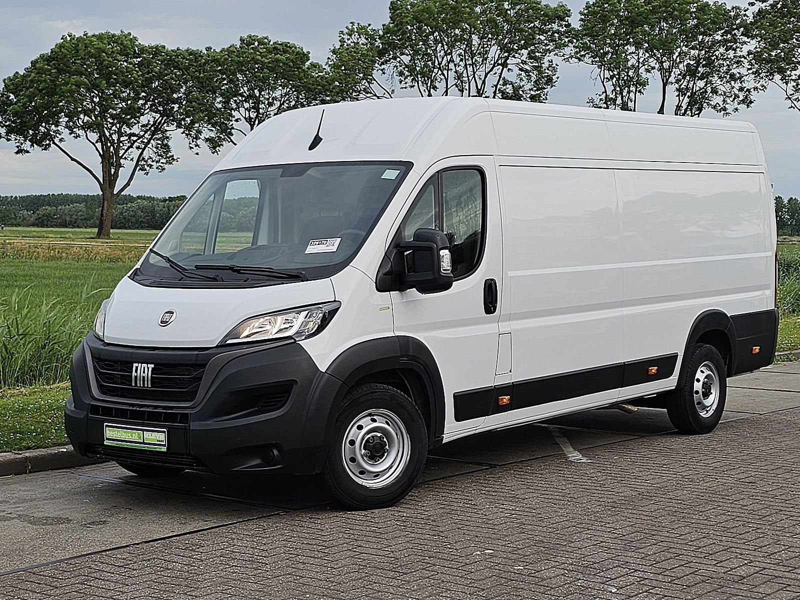 FIAT DUCATO 2.2 l4h2 navi ac euro6!, Auto's, Voorwielaandrijving, Gebruikt, Euro 6, 3000 kg