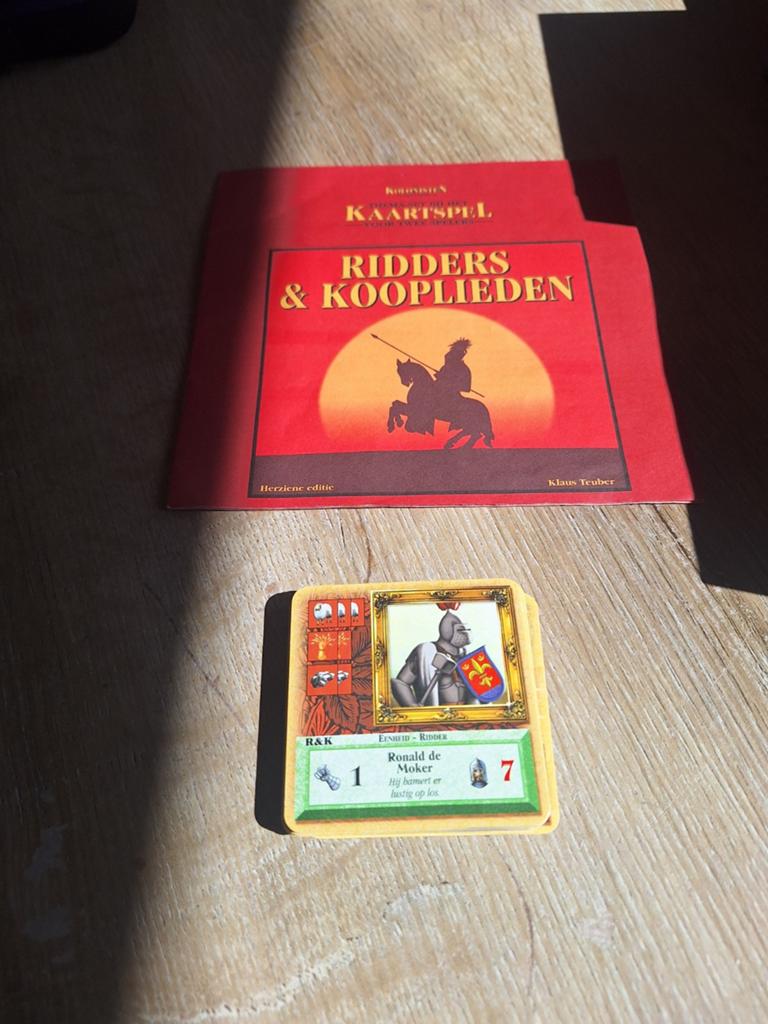Uitbreiding Ridders En Kooplieden, Catan Kaartspel, Compleet, Een of twee spelers, Ophalen of Verzenden, Zo goed als nieuw, 999 games.