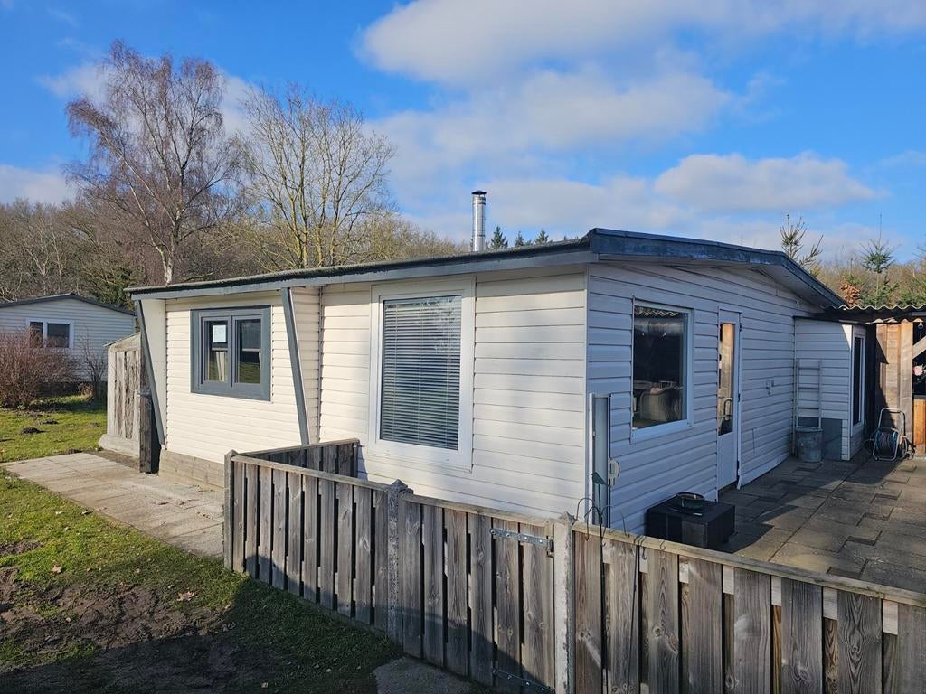 Ruime chalet te koop, Caravans en Kamperen, Stacaravans