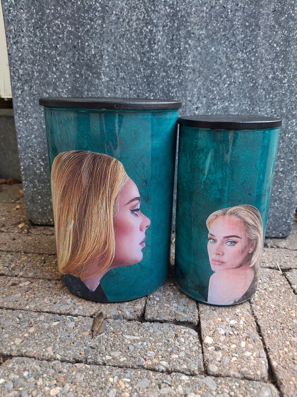 Set van 2 voorraadpotten met Adele-afbeelding, Huis en Inrichting, Ophalen of Verzenden, Gebruikt, Meerkleurig, Overige materialen