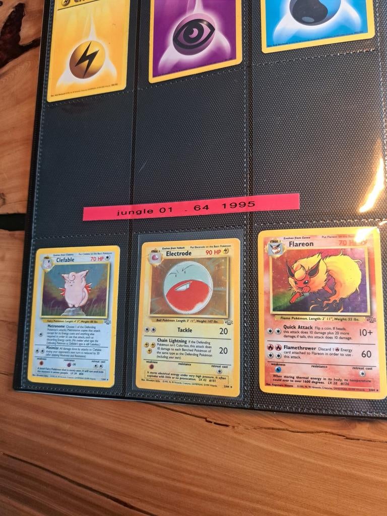 Complete Engelse Jungle Pokémon Set 1995-1999 WOTC, Ophalen of Verzenden, Gebruikt, Meerdere kaarten