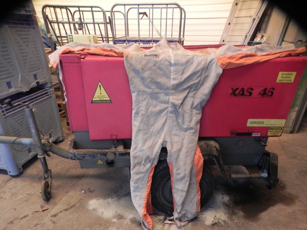Straal pak voor in straal cabine of mobiel, Ophalen, Gebruikt