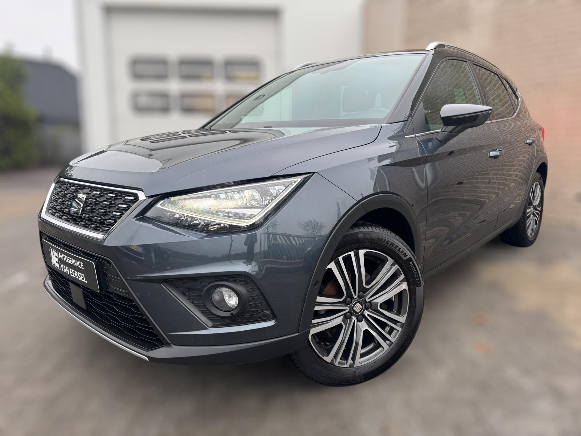 Seat Arona 1.0 TSI Xcellence Business Intense TREKHAAK / VIR, Auto's, Seat, Dealer onderhouden, Stof, Gebruikt, Automatische klimaatregeling