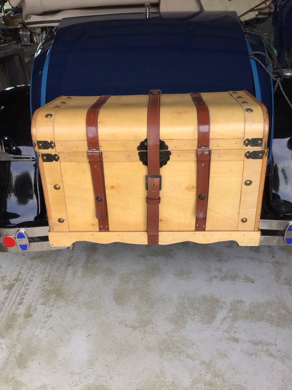 A Ford/ oldtimer Vintage houten koffer met lederen riemen, Ophalen