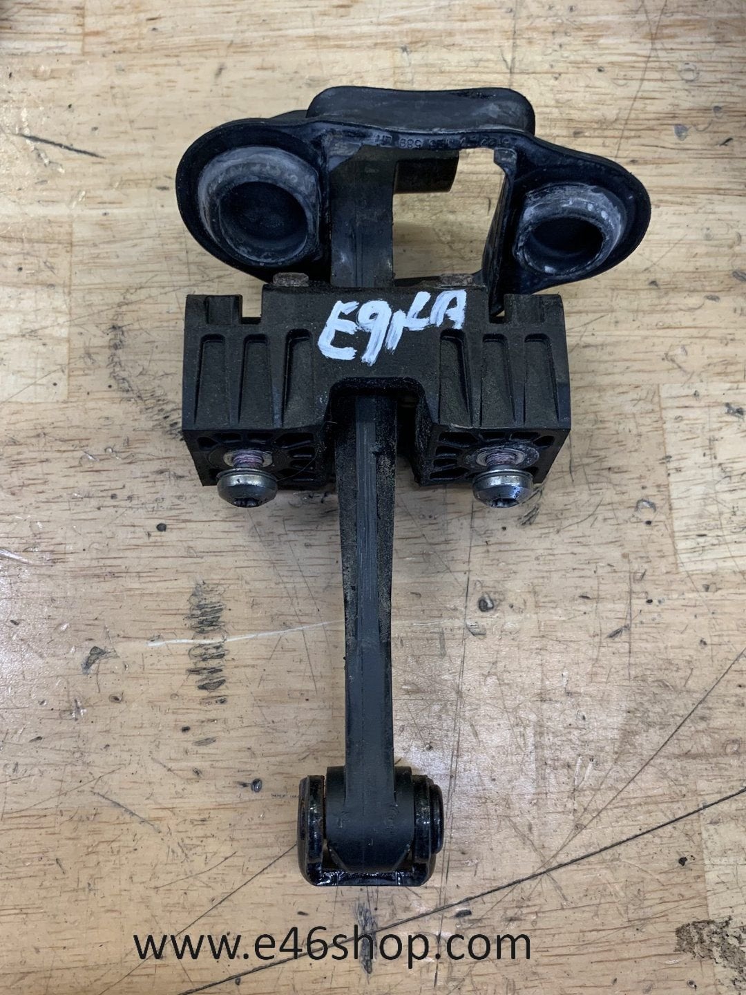 Deurvanger BMW E90 E91 linker achter deur, Gebruikt, -, Deur, -