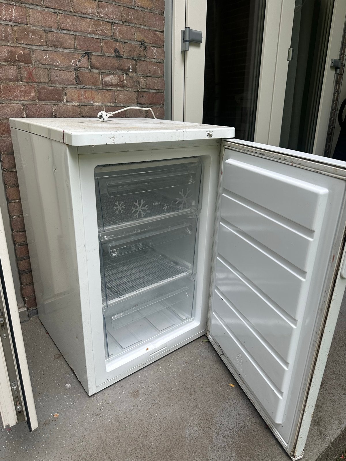 Zanussi vrieskast - Compacte vriezer met 3 lades, Gebruikt, Minder dan 85 cm, Minder dan 60 cm, Vrijstaand