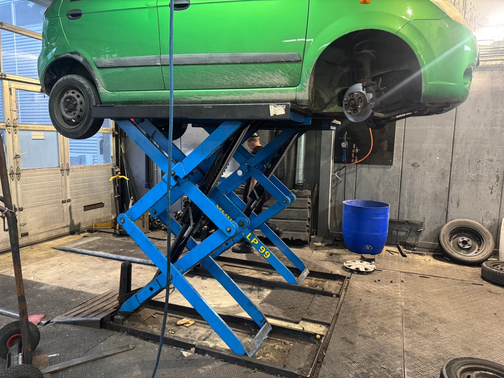 Schaarbrug Gemini GLP99 3000kg te koop, Auto diversen, Autogereedschap, Ophalen, Gebruikt
