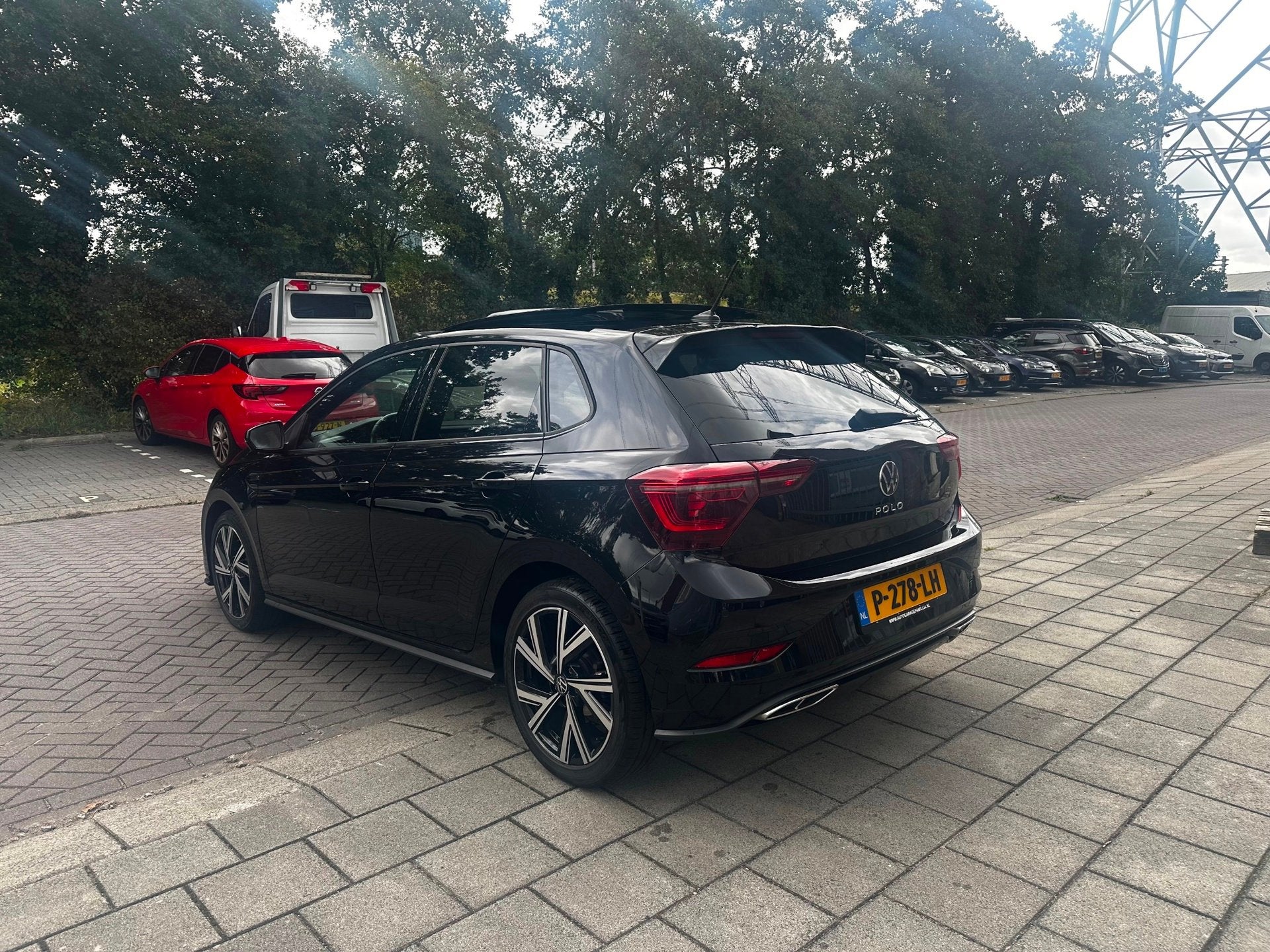 Volkswagen Polo 1.0 TSI R-Line Business, Auto's, Gebruikt, Euro 6, Zwart, Bedrijf