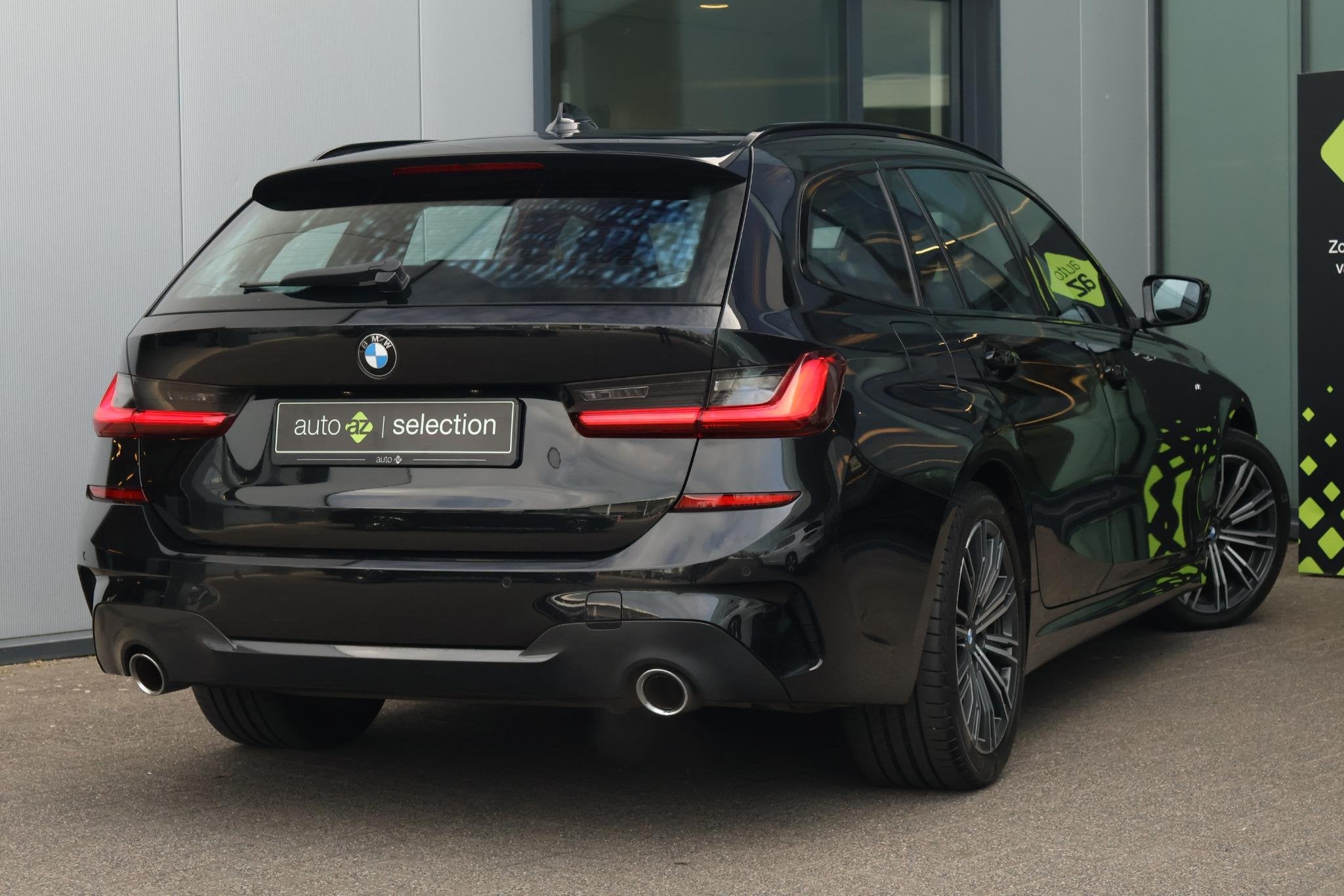 BMW 3-serie Touring 320i Executive Edition M Sport / Carplay, Automaat, 1998 cc, Gebruikt, 4 cilinders
