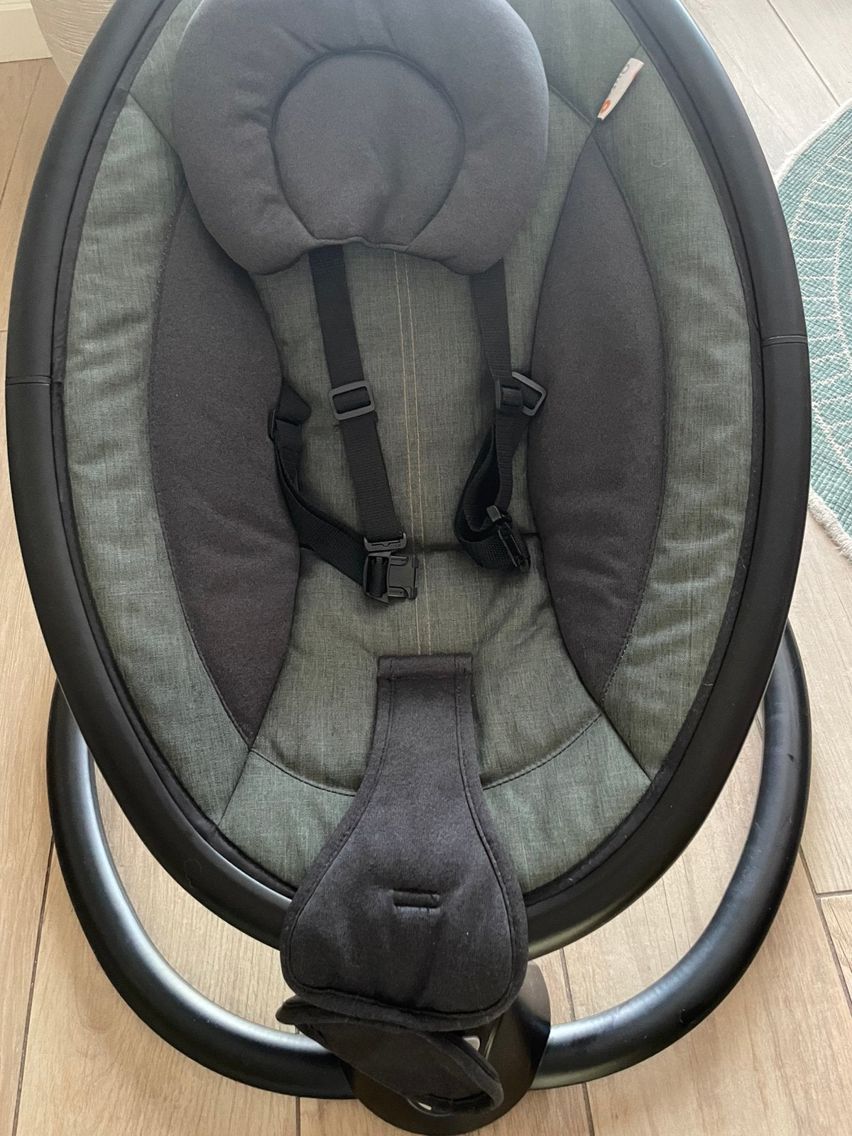 Qute elektrische wiegstoel/wipstoel, Kinderen en Baby's, Ophalen, Zo goed als nieuw