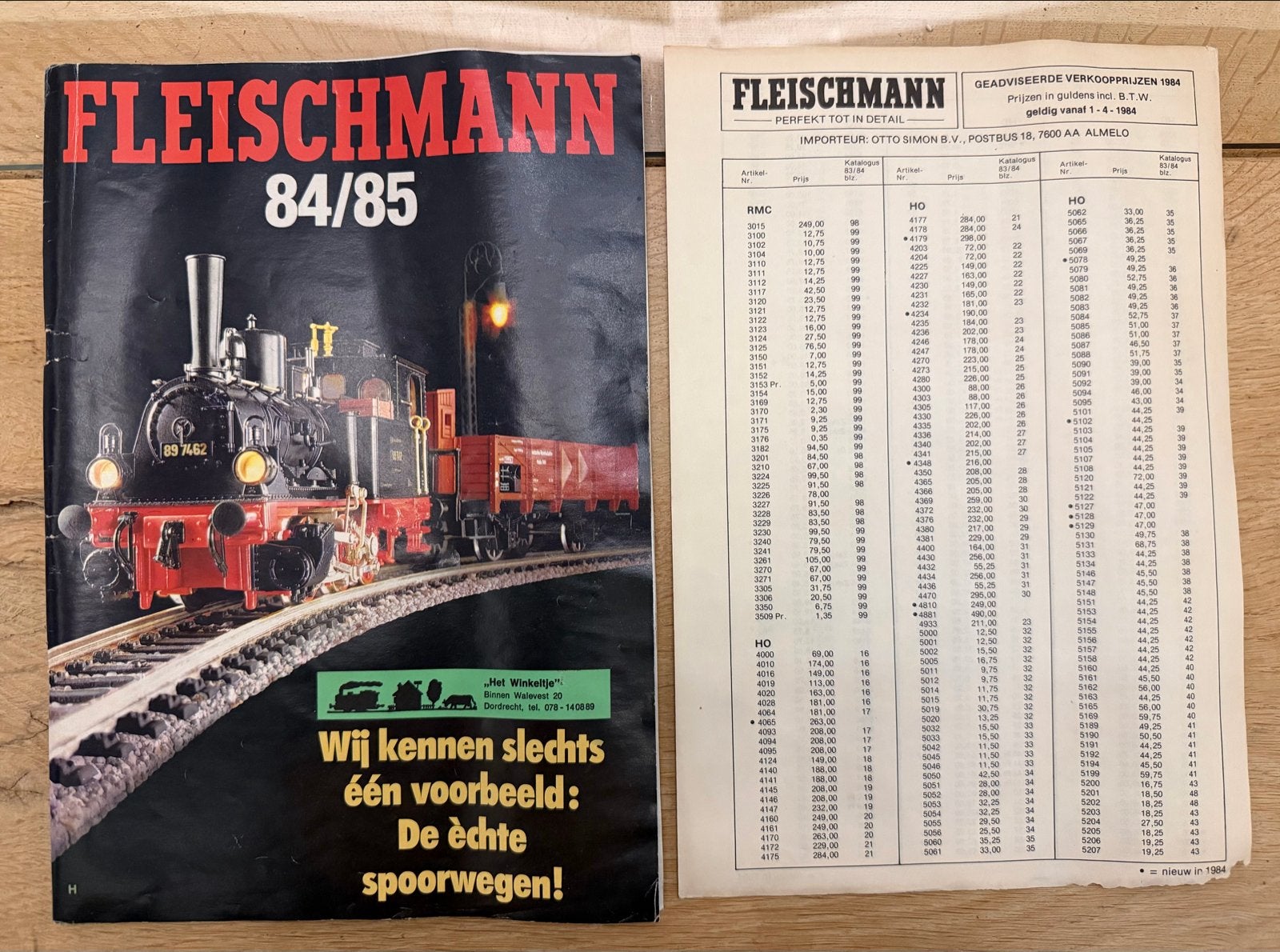 Fleischmann Catalogus 1984/1985 met Prijslijst, Hobby en Vrije tijd, Ophalen of Verzenden, Gebruikt, Boek, Tijdschrift of Catalogus