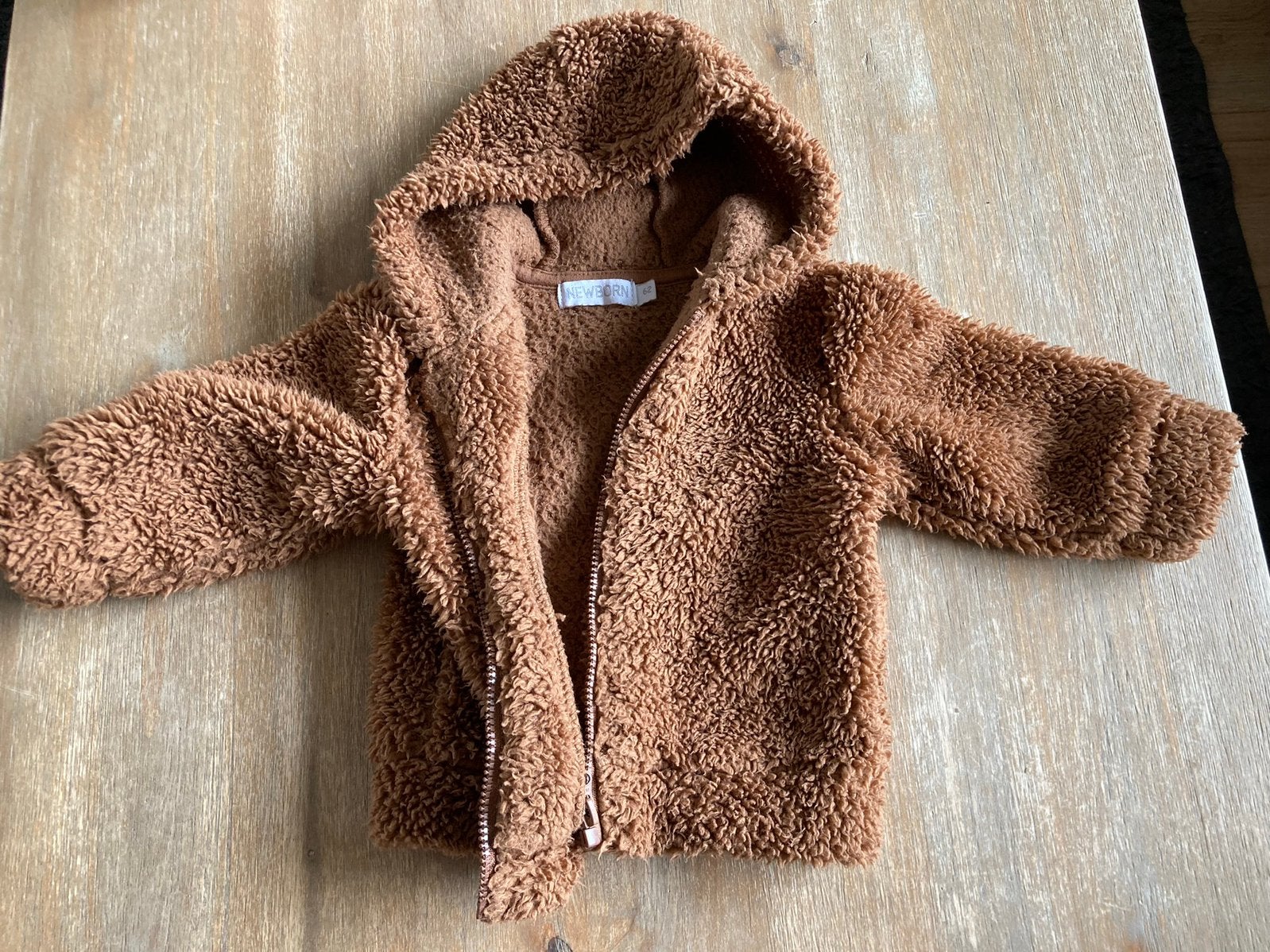 Bruin teddy jasje maat 62, Kinderen en Baby's, Ophalen of Verzenden, Zo goed als nieuw, Jongetje of Meisje, Jasje