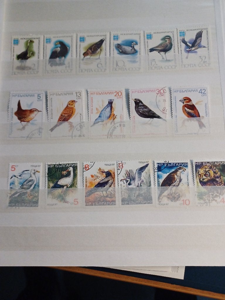 Postzegels uit Rusland (6 stuks) en Bulgarije (11 stuks), Verzenden, Dier of Natuur