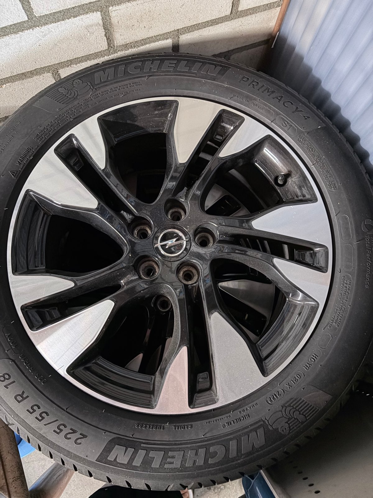 4 Opel Grandland velgen en banden 225/55 R18. Velgen perfect, Ophalen, 18 inch, Gebruikt, Banden en Velgen