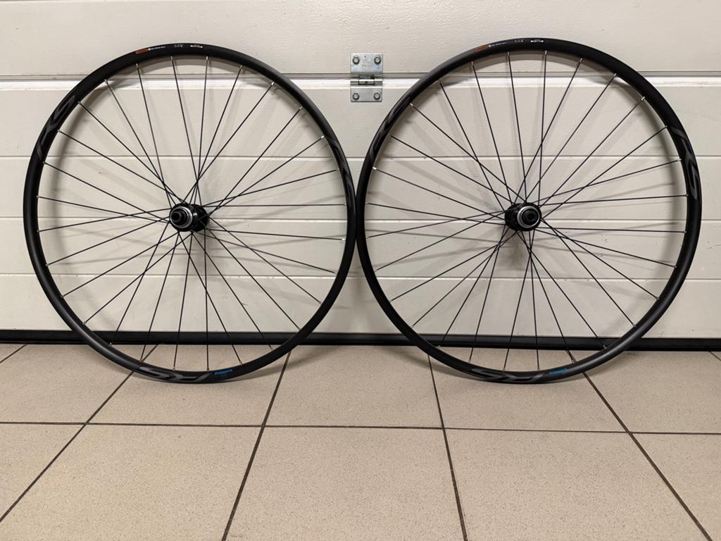Te koop 2 shimano gravelwielen RS171DB 11speed, Wiel, Nieuw, Ophalen of Verzenden, Aluminium