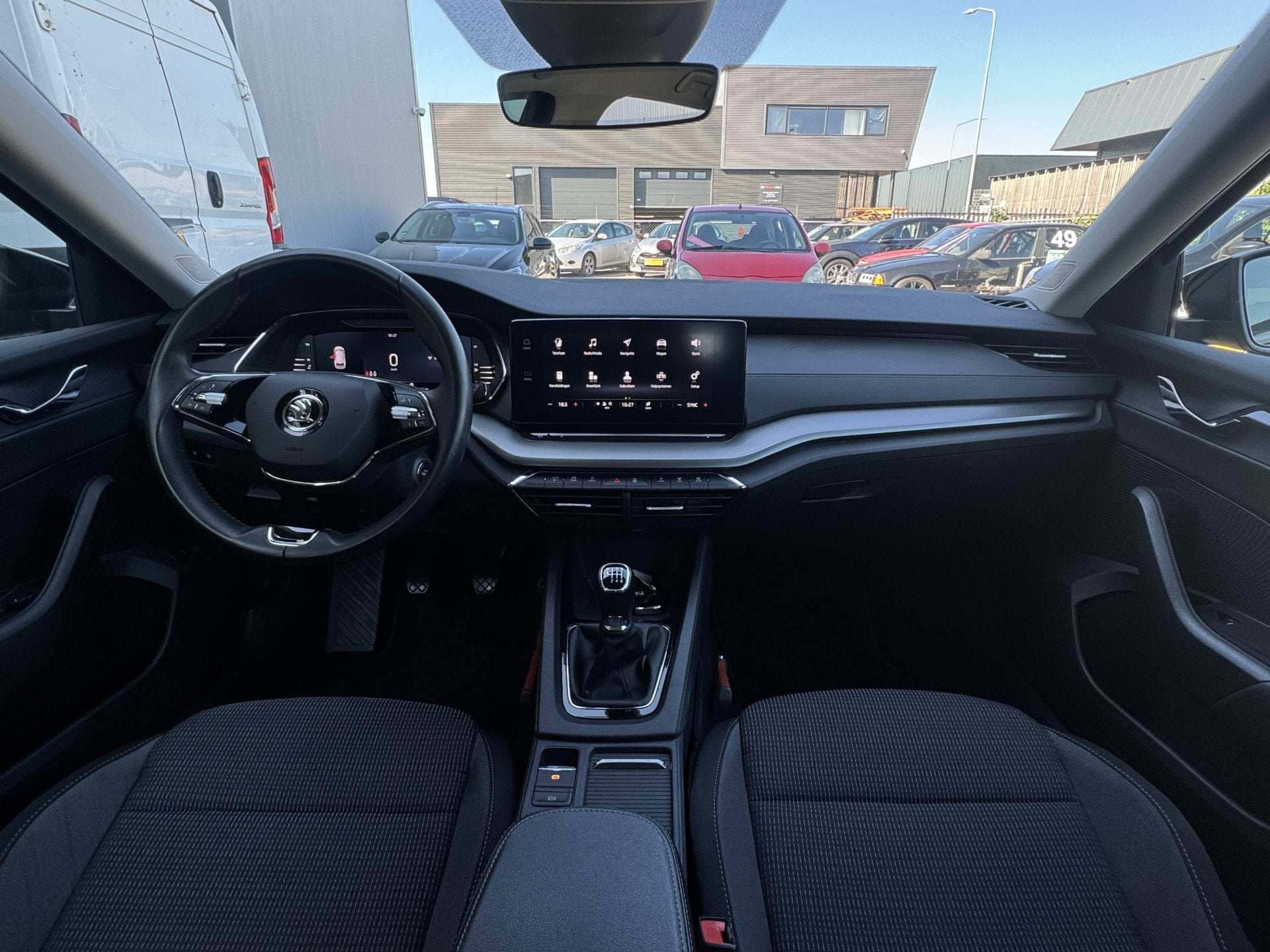 Skoda Octavia Combi 1.0 TSI Business Edition  Carplay / A, Auto's, Voorwielaandrijving, 12 maanden, Stof, Gebruikt