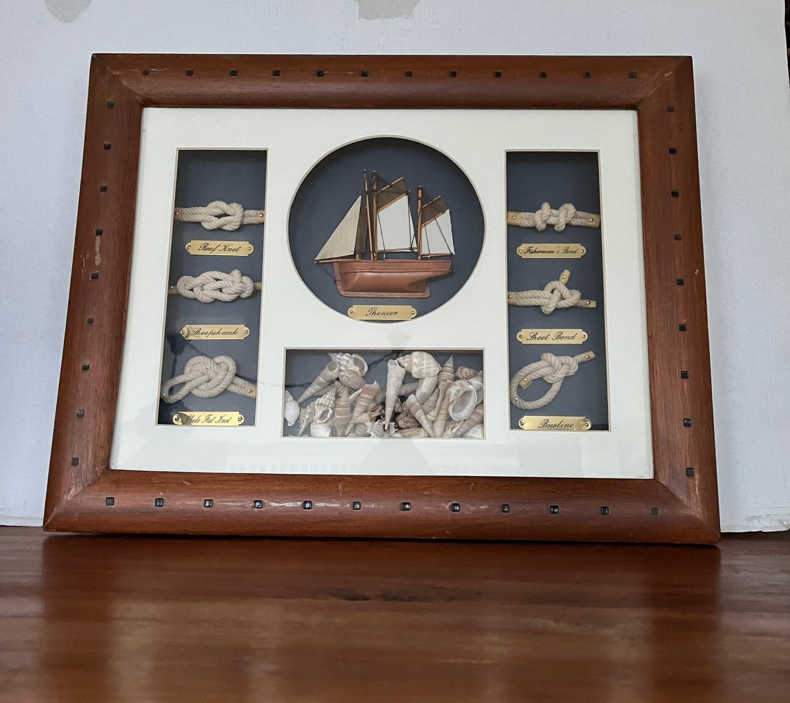 Vitrinekader met marine knopen voorbeeld, Decoratieobject, Klassiek, Ophalen of Verzenden, Zo goed als nieuw