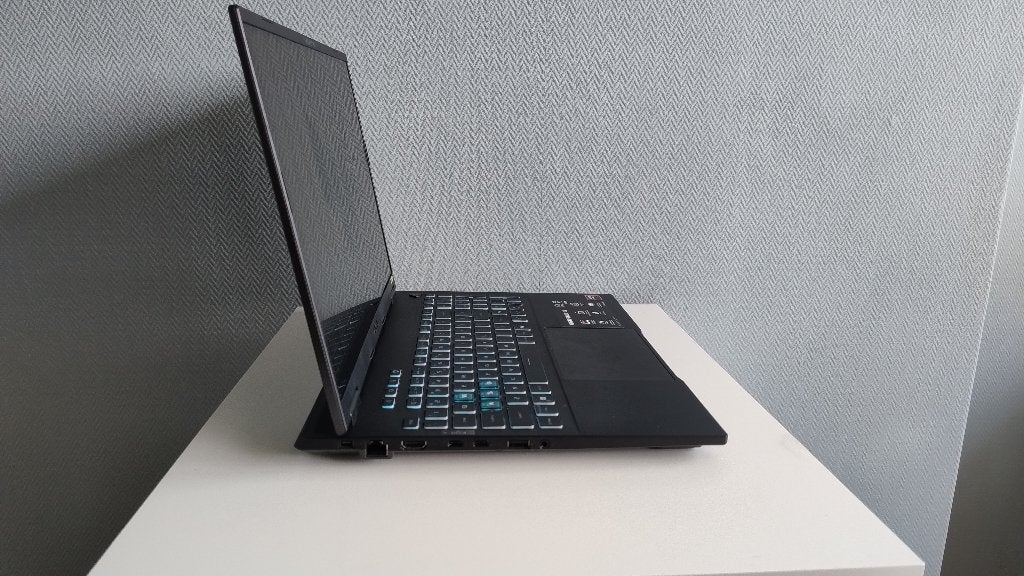 Foto 3 van ASUS TUF Gaming A16 Gaming Laptop