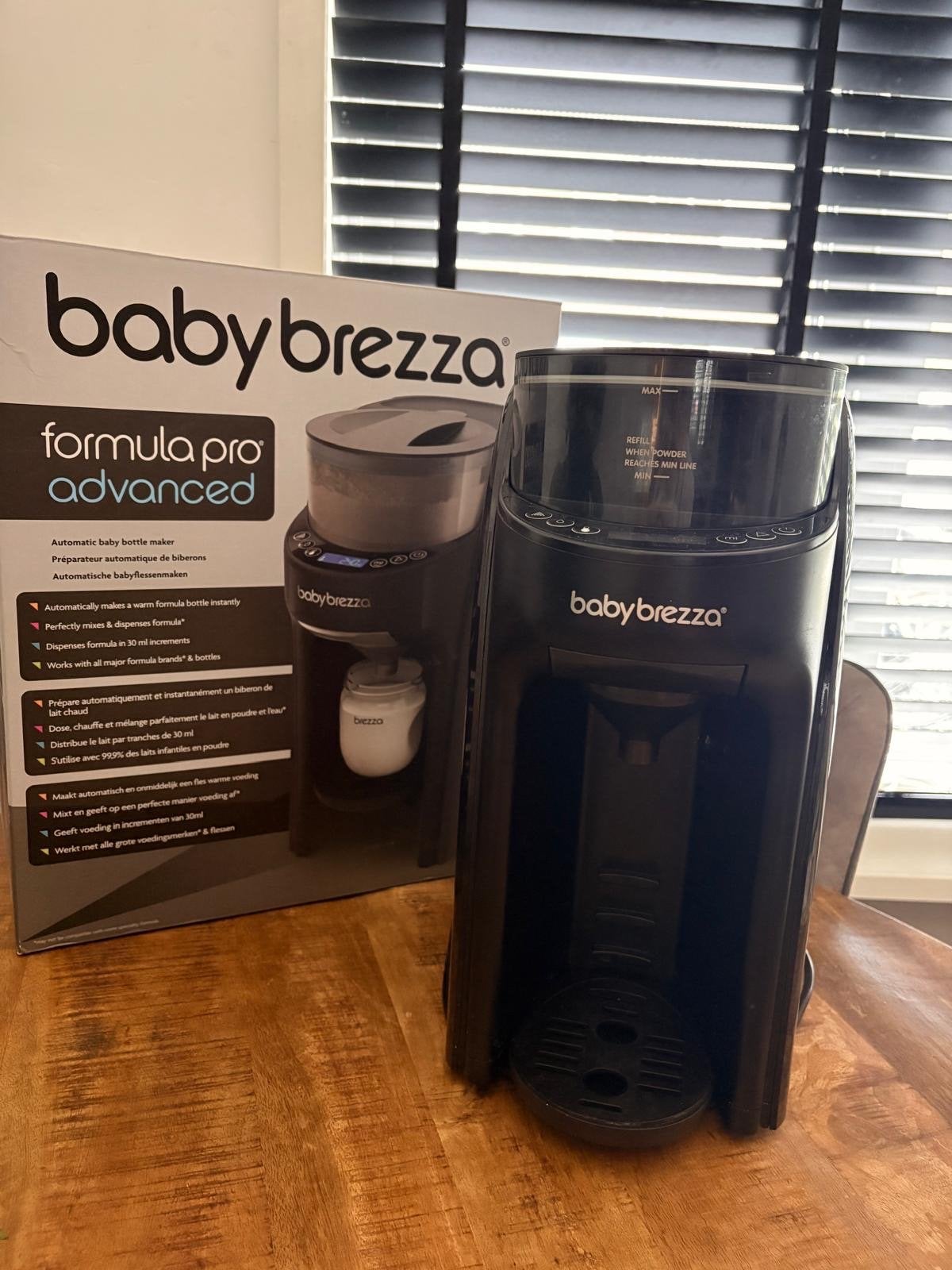 Baby Brezza Formula Pro Advanced Flessenmaker, Automatisch, Gebruikt, Ophalen of Verzenden, Flessenmaker