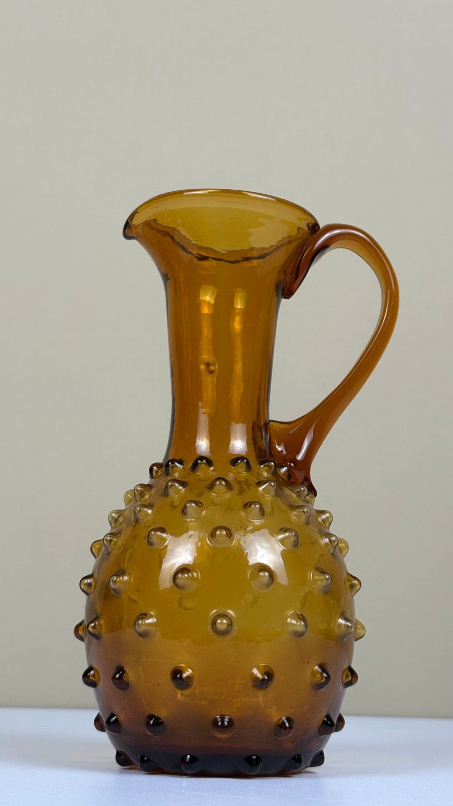 Vintage amberkleurige karaf / vaas hobnail / noppen details, Ophalen of Verzenden