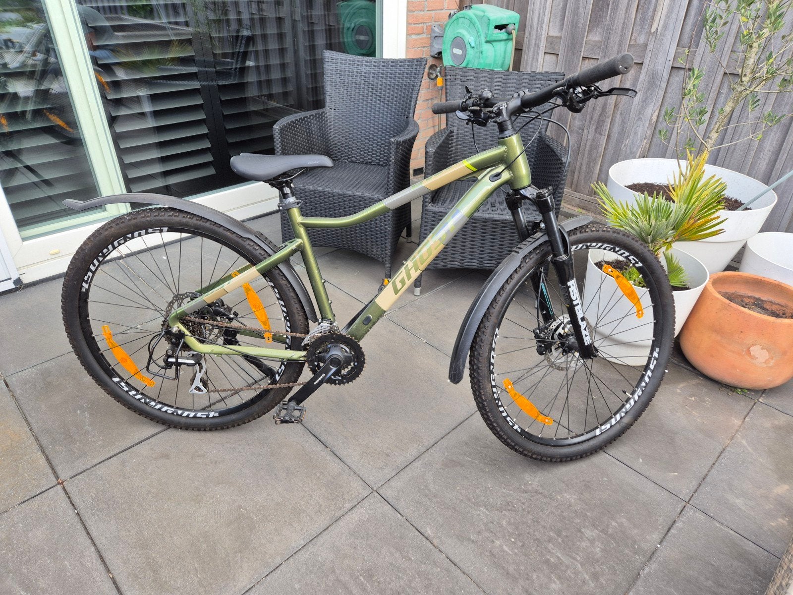 Jongensfiets 11-12 jaar met voorvering en versnellingen, Fietsen en Brommers, Gebruikt, Versnellingen, Schijfrem, 65 cm of meer