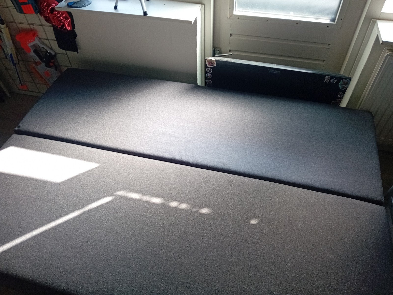 Foto 4 van slaap bank assarum nieuwstaat
