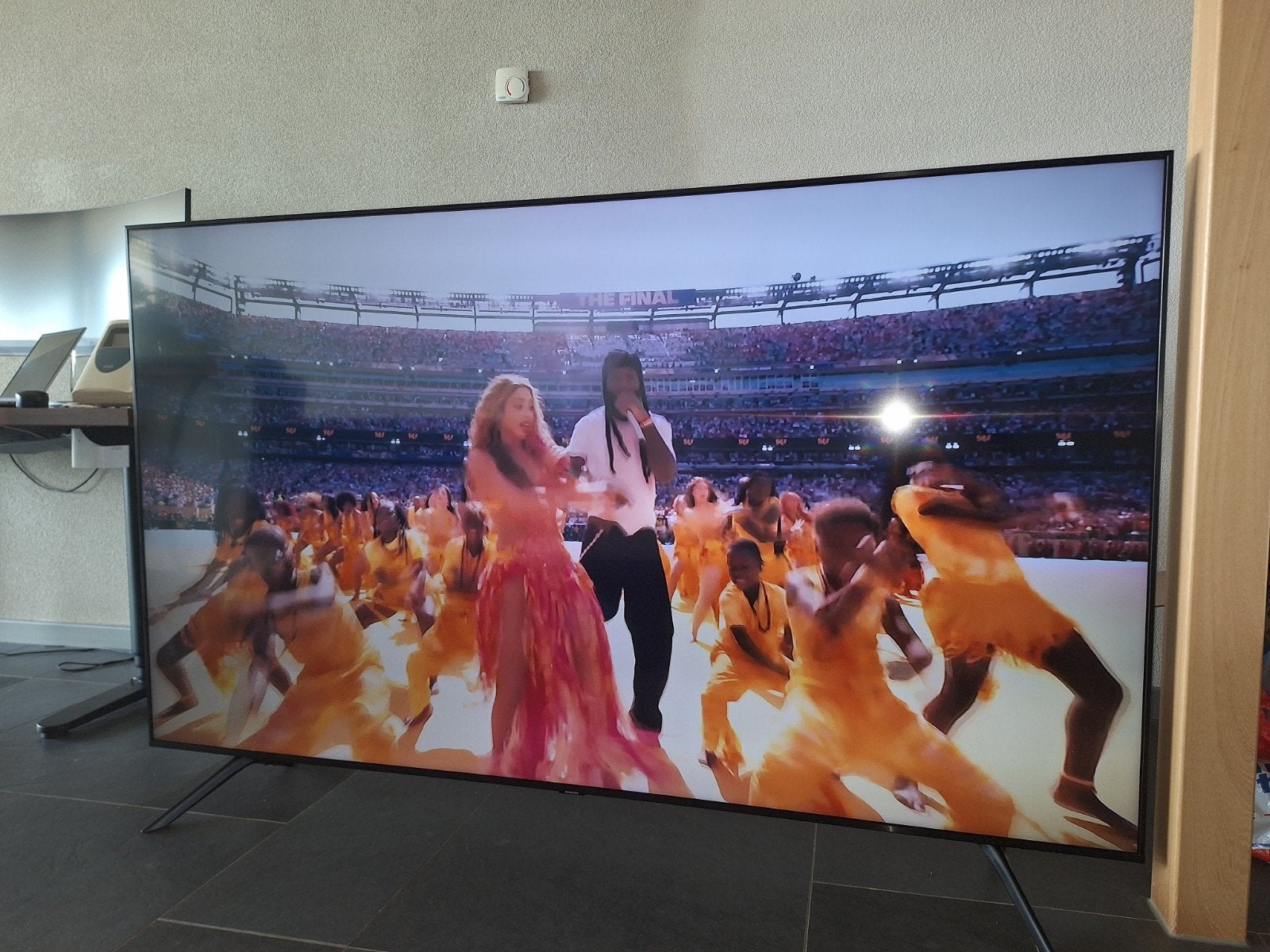 Samsung Crystal UHD UE75TU7000 (2020) - 75 inch 4K Smart TV, Audio, Tv en Foto, Televisies, Ophalen, LED, 50 Hz, Zo goed als nieuw