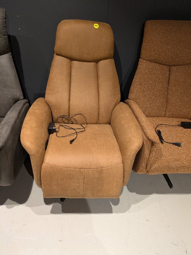 NIEUWE LUXE RELAX FAUTEUILS VOOR BODEMPRIJS, Ophalen, MODERN, Leer, Nieuw