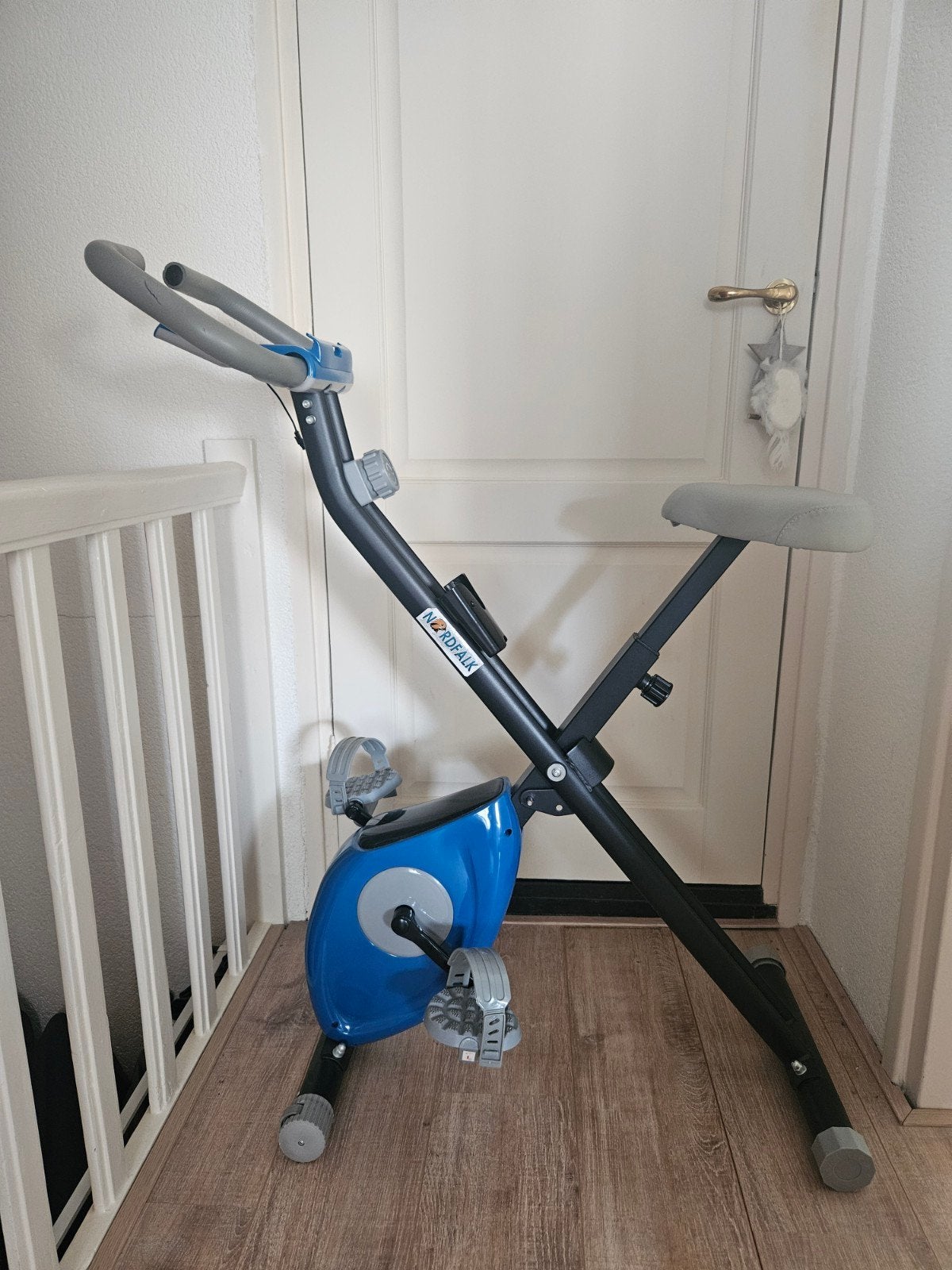NordFalk hometrainer/spinningfiets  inklapbaar, Ophalen, Gebruikt, Benen, Hometrainer