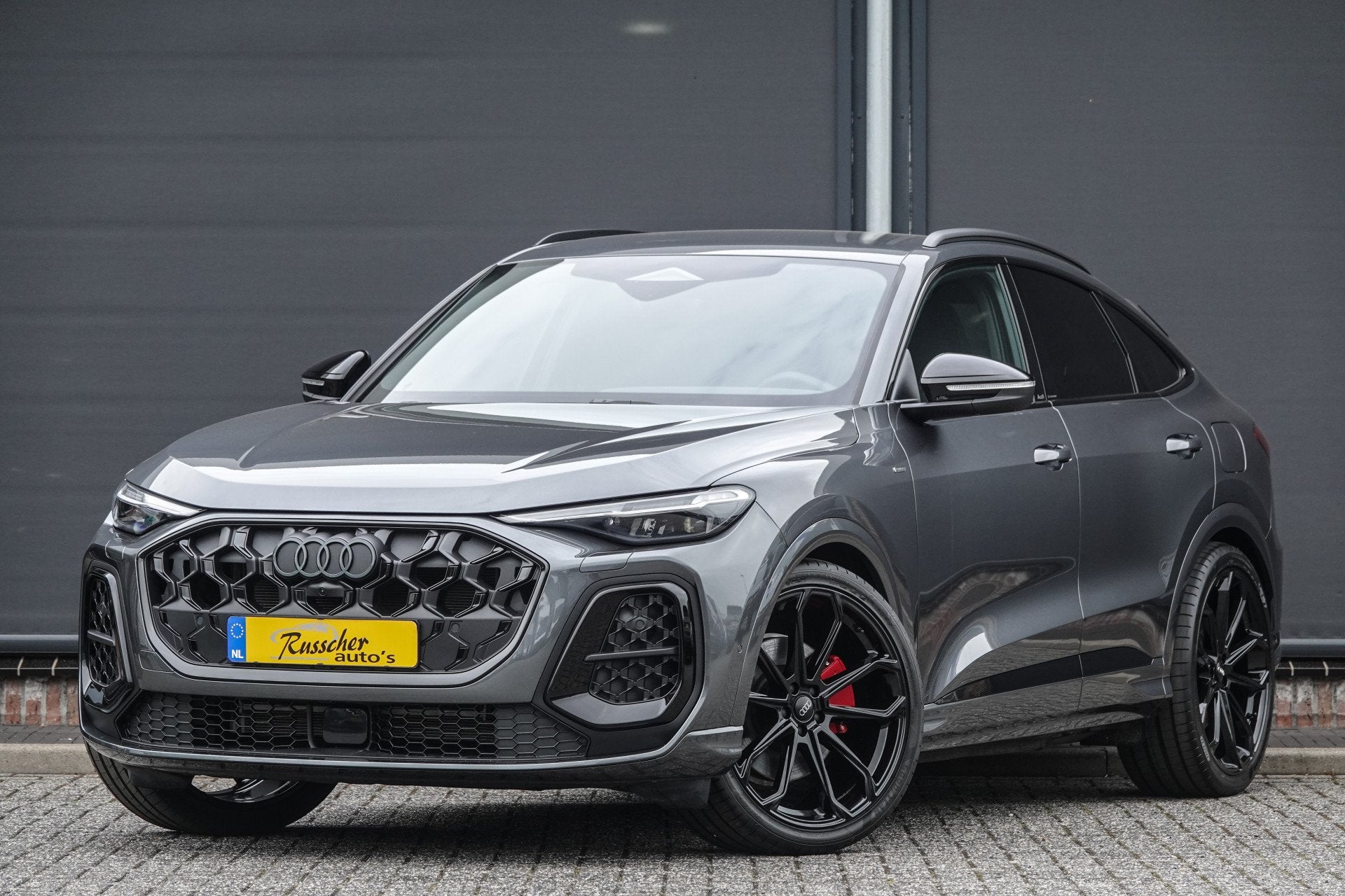 Audi Q5 Sportback e-hybrid | Quattro | S-Line | MMI Bijrijde, Gebruikt, Zwart, 4 cilinders, Bedrijf