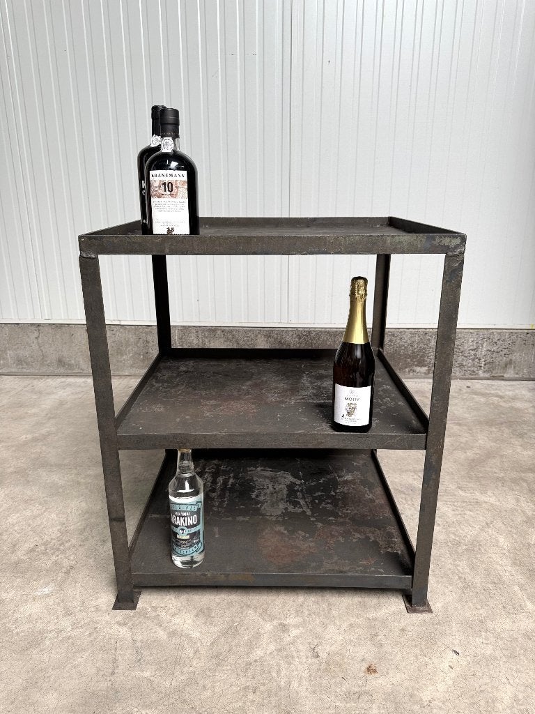 industriele metalen SIDETABLE tv-meubel BIJZETTAFEL vintage, 50 tot 100 cm, Ophalen of Verzenden, Zo goed als nieuw, Metaal