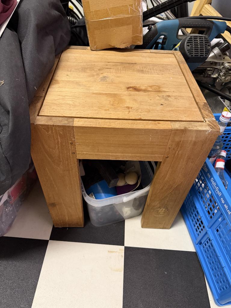 Prachtig massief eikenhouten bijzet tafel, Ophalen