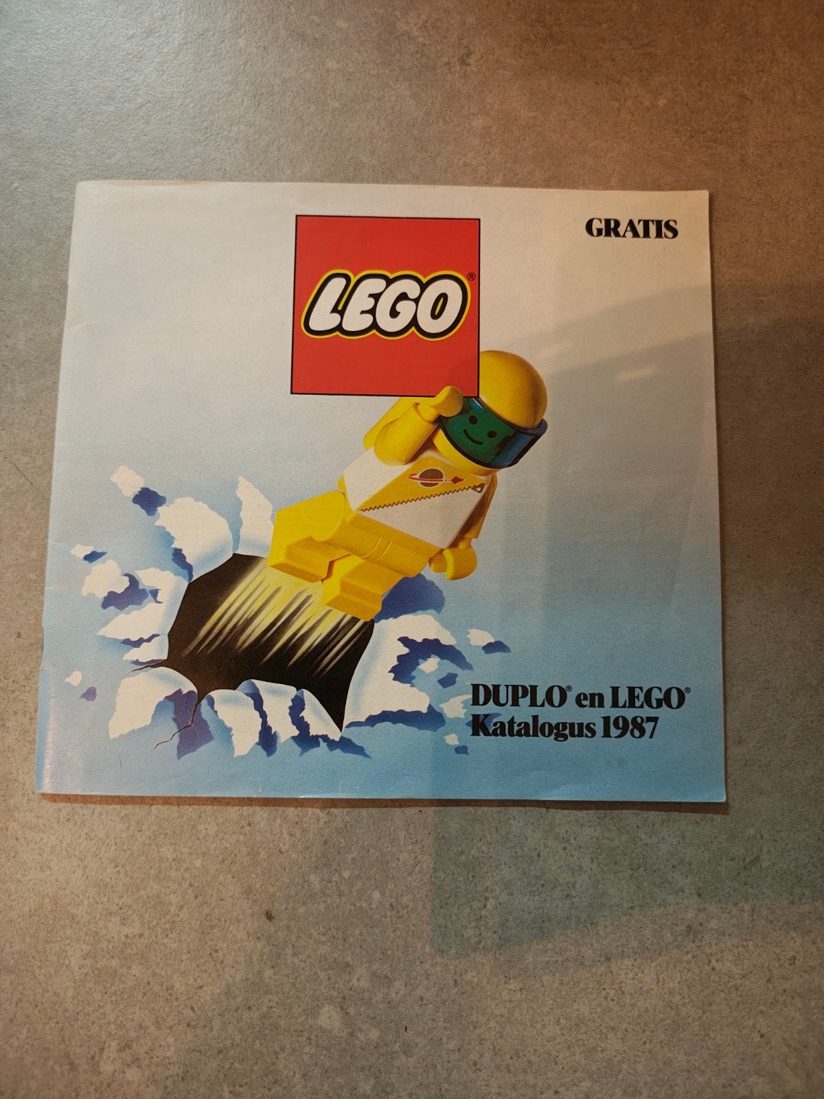 lego catalogus 1987, Ophalen of Verzenden, Zo goed als nieuw