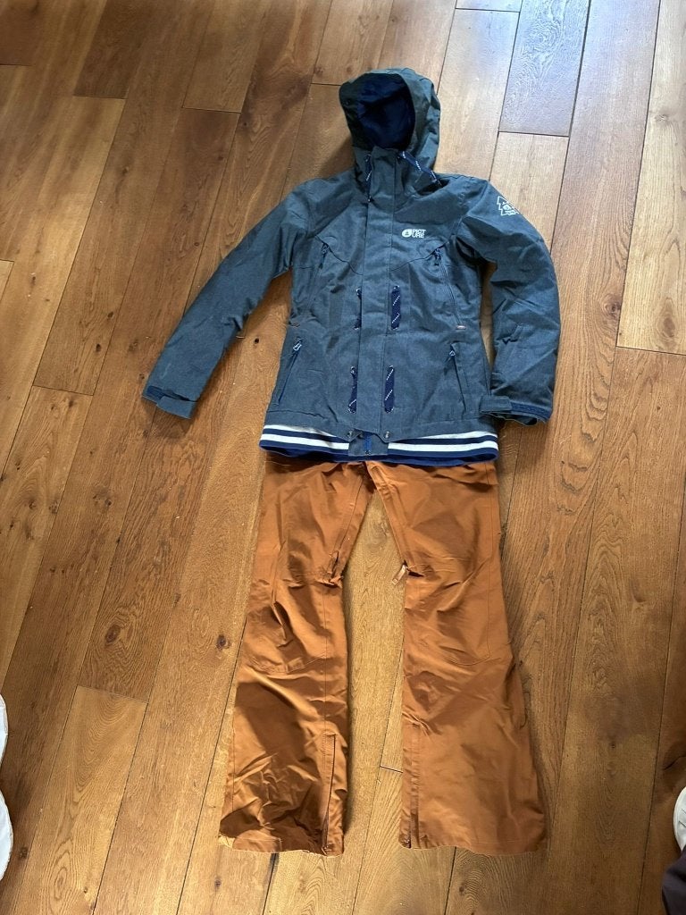 Snowboard set Dames, Kleding | Dames, Wintersportkleding, Ophalen, Picture, Maat 36 (S), Gedragen