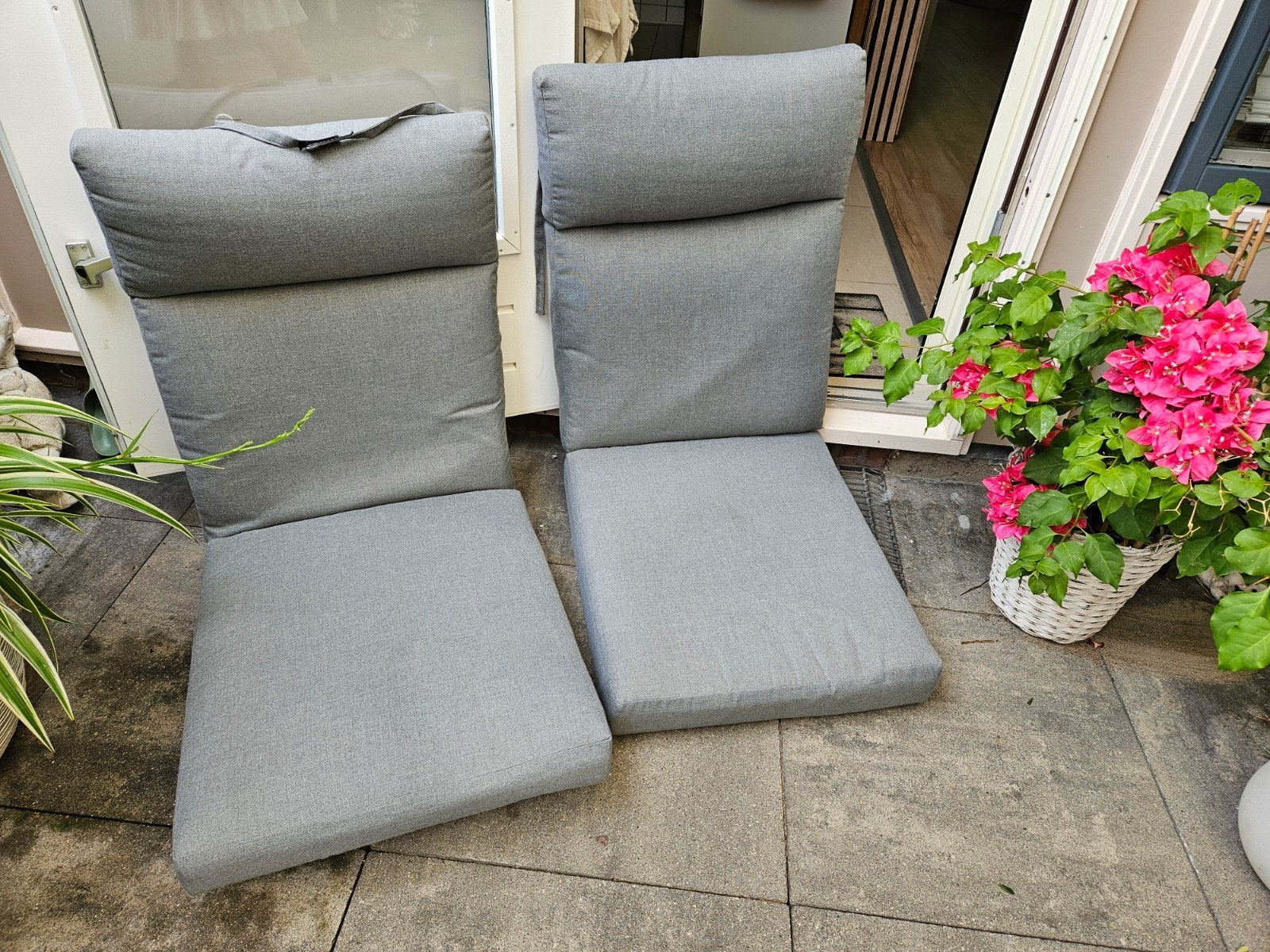 2 lange kussens voor tuinstoelen merk Live Style, Ophalen, Zo goed als nieuw