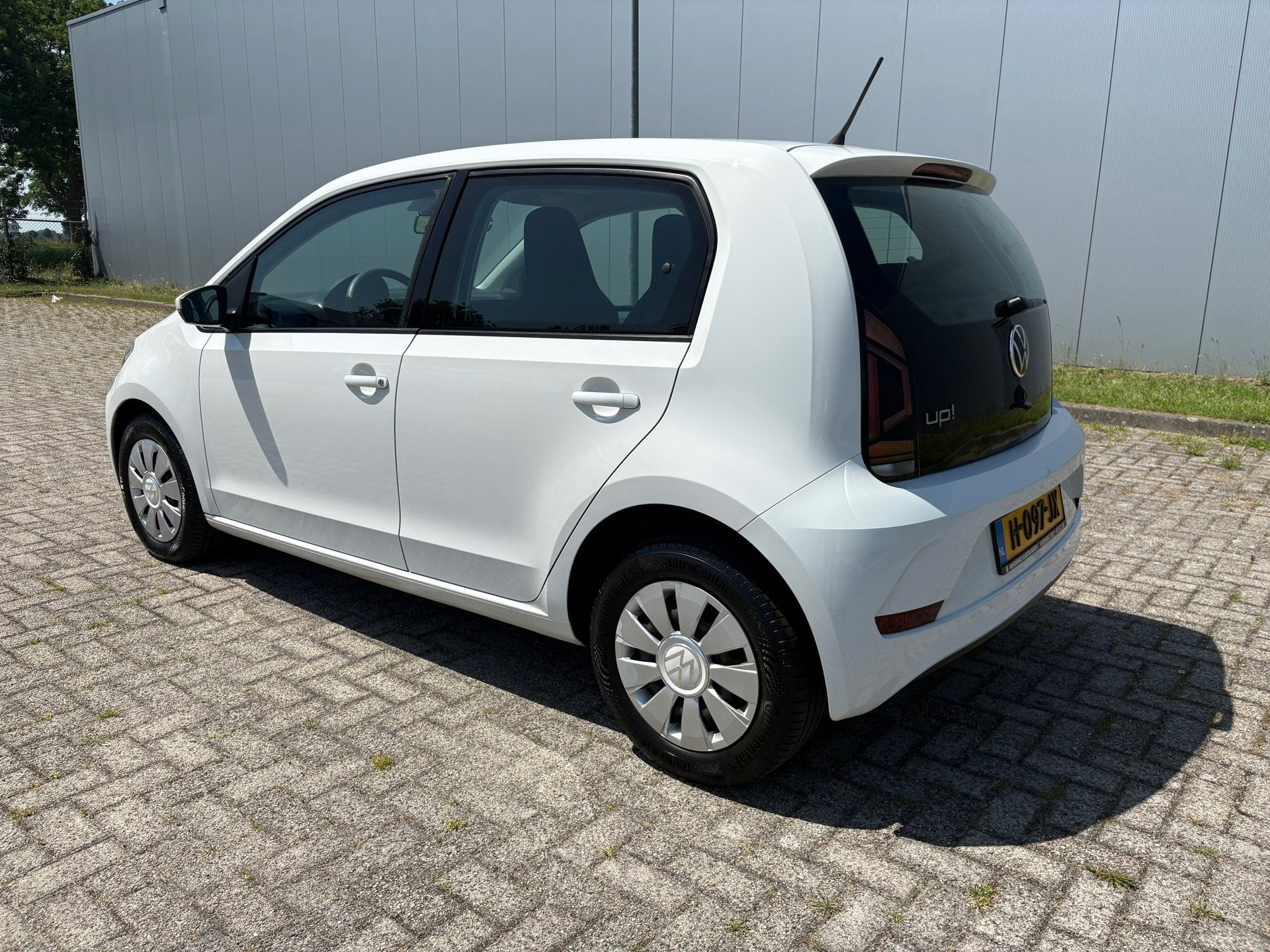 Volkswagen Up! 1.0 BMT take up! , Airco, Auto's, Voorwielaandrijving, Gebruikt, Origineel Nederlands, Handgeschakeld
